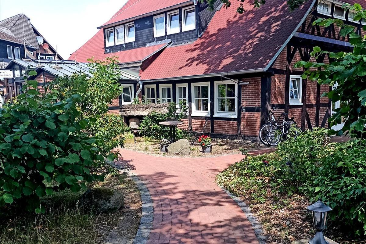 Ihr Ferien Hotel Brunnenhof Suhlendorf Exterior foto