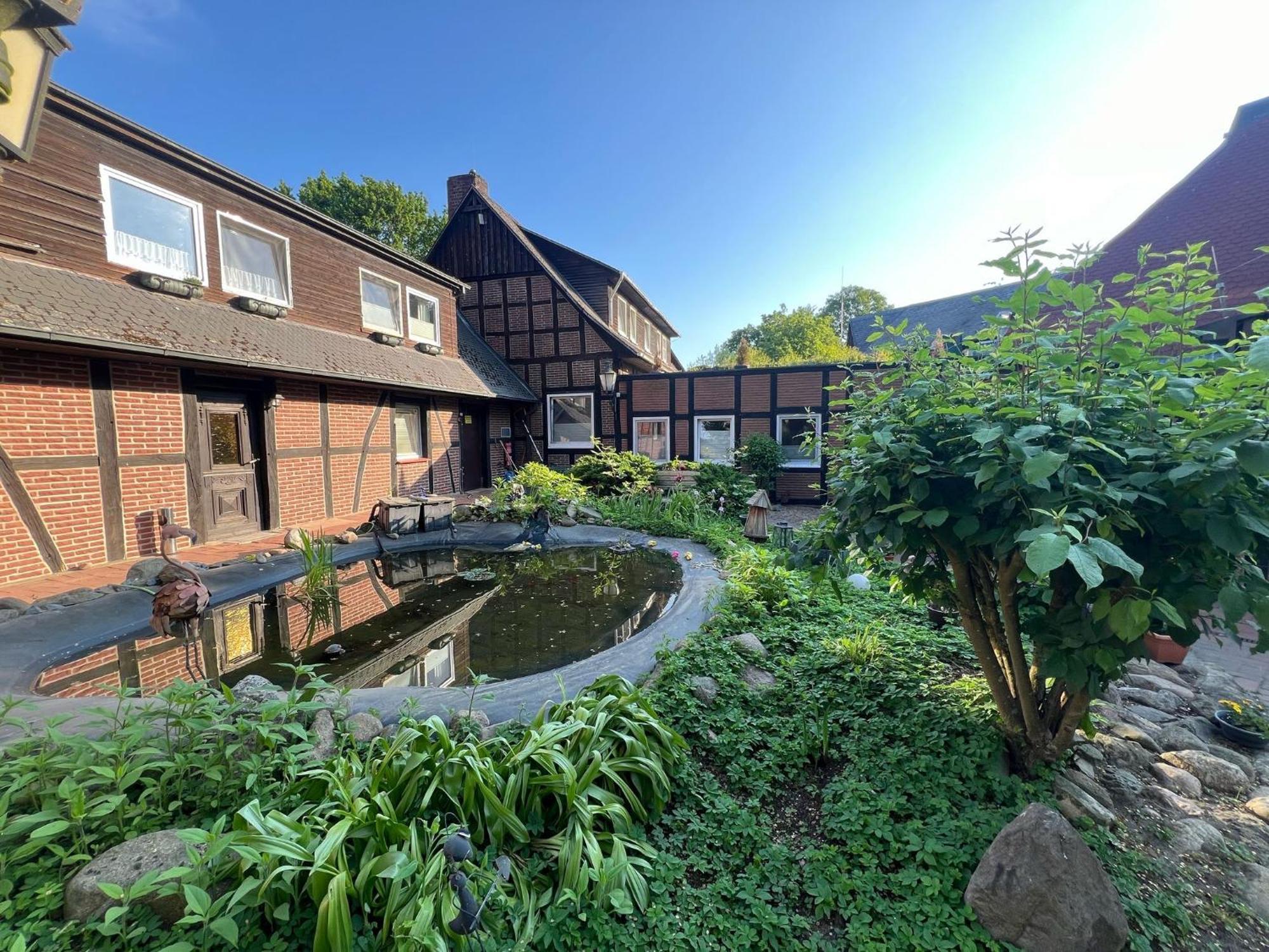 Ihr Ferien Hotel Brunnenhof Suhlendorf Exterior foto